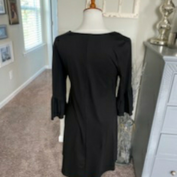 Super cute black dress - Picture 2 of 2